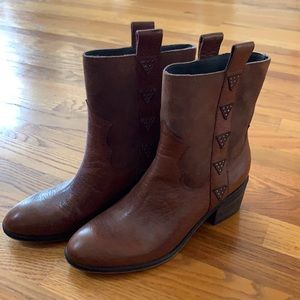 Donald J Pliner ankle boots; Teak Reverse Calf. Size 8 - worn once.